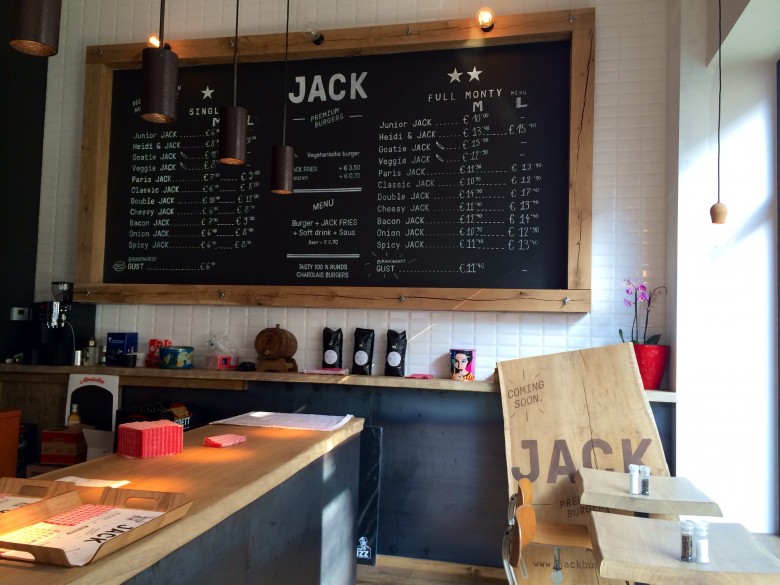 L&T_happy monday 16_jack burger 3